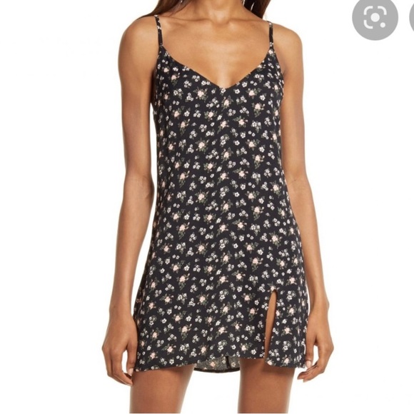 Reformation Marlowe Dress - Picture 1 of 5